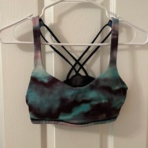 Lululemon sports bra
